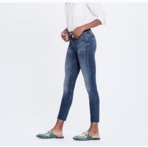 MOTHER High Waisted Looker Ankle Fray Jeans Not Rough Enough Size 26